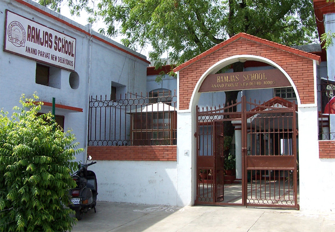 Sitaam Bazar, Ramjas School